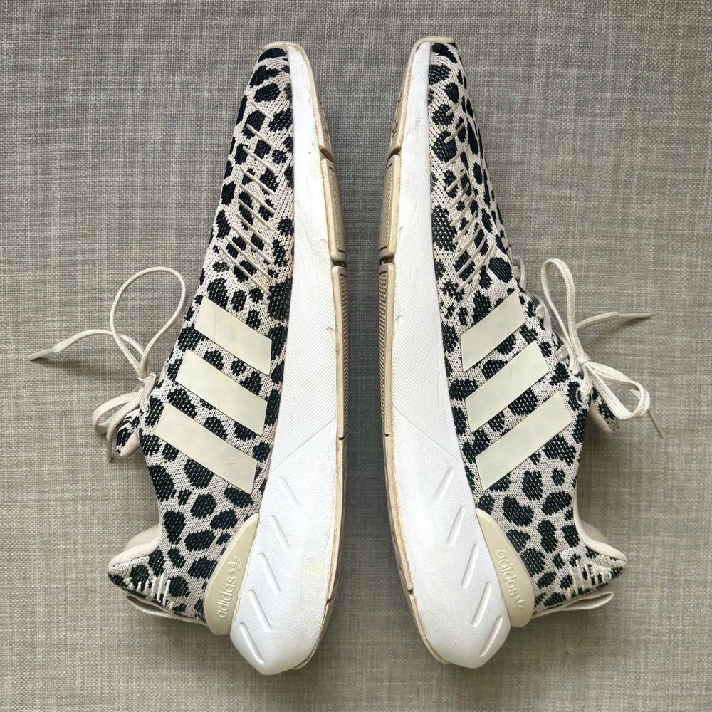 Adidas Swift Run Leopard Print Sneakers - Picture 4 of 5